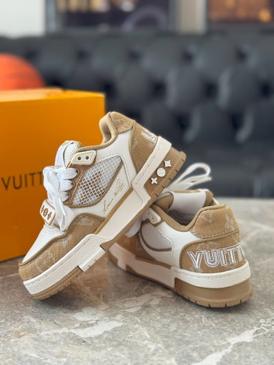 LV TRAINER SNEAKER BROWN