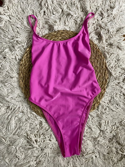 Enteriza fucsia 
