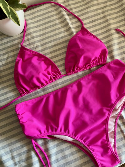 Bikini Fucsia tiro alto