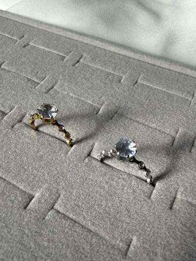 Anillos de acero quirúrgico y acero dorado 