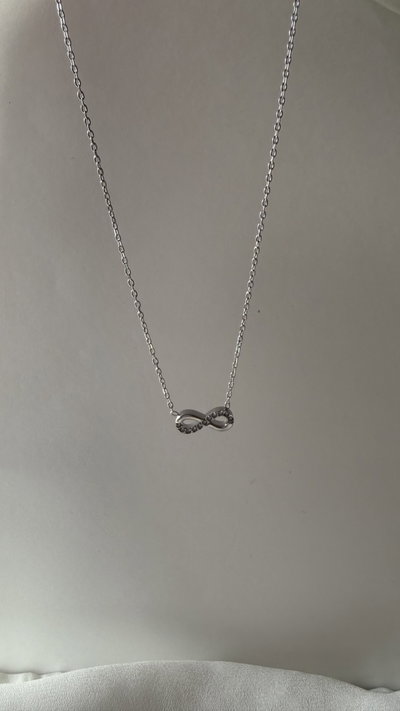 Collar mini infinito 