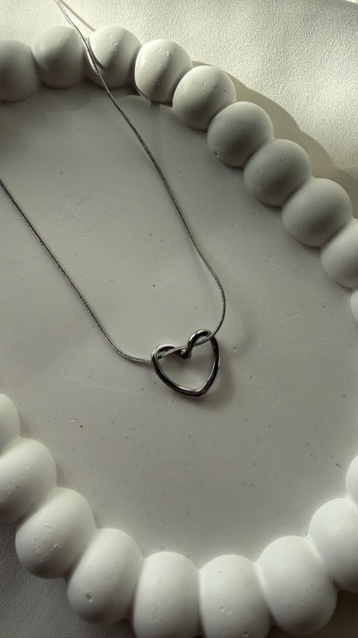 Collar corazón infinito 