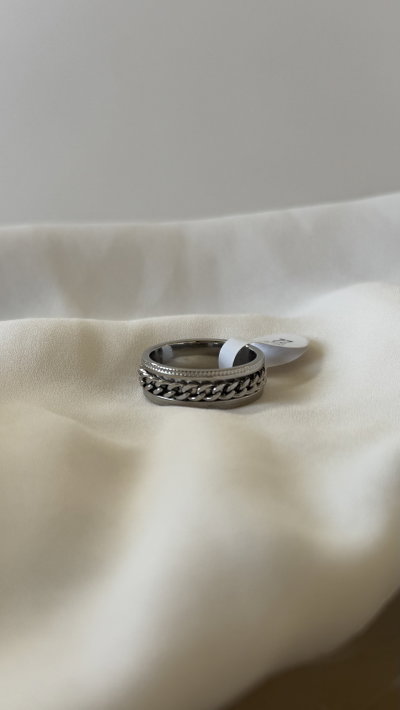 Anillo de hombre 22