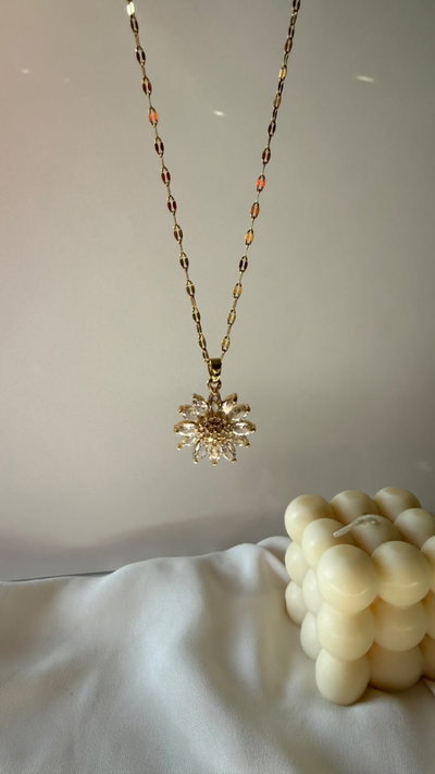 Collar margarita