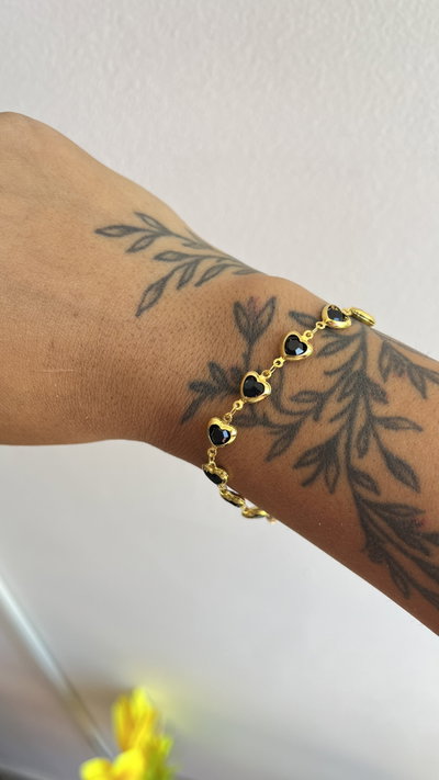 Pulsera corazón negro 