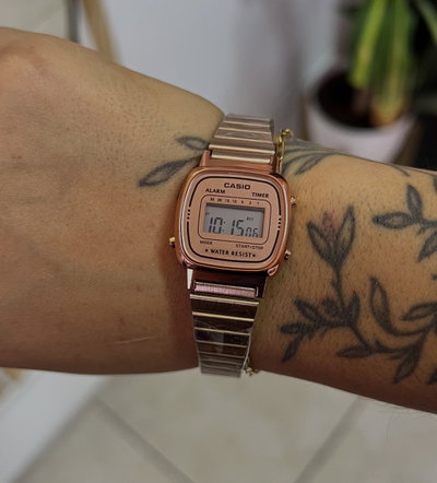 Reloj Casio Rosa gold 