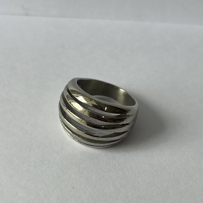 Anillo AP4