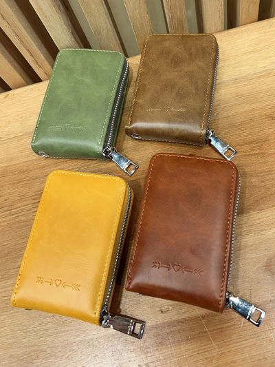 Tarjetero Vertical con Visor