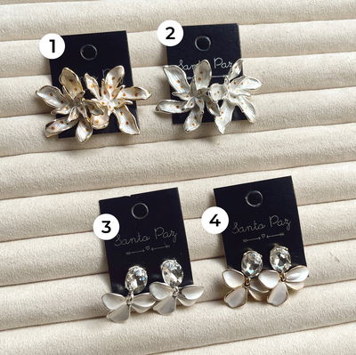 Aros de Acero Blanco y Dorado - Flor Especial