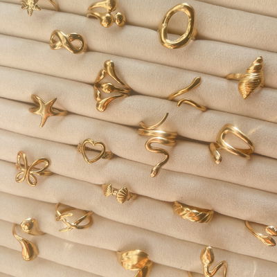 Anillos de Acero Dorado