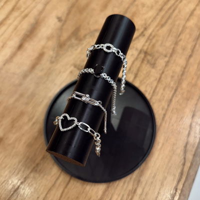 Pulseras de Acero Blanco NUEVAS!