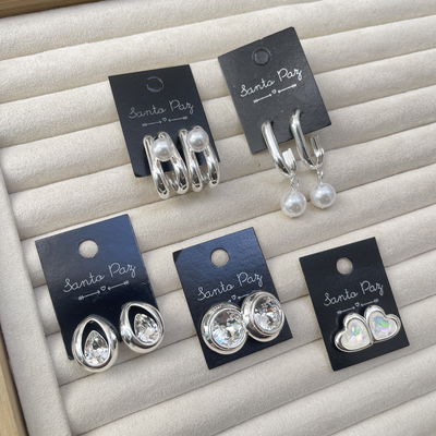 Aros de Acero Blanco - Perla y Cristal