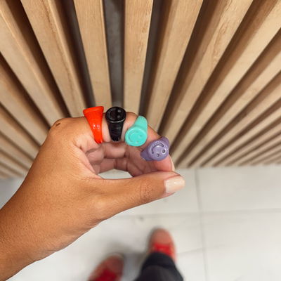 Anillos acrílico carita feliz