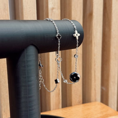 Pulseras en Acero Quirúrgico