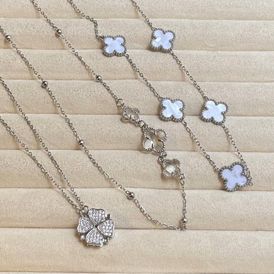 Collares en Acero Quirúrgico - Van Cleef