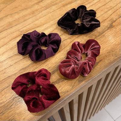 Scrunchie Chico de Terciopelo 