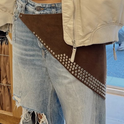 Hip Belt con Tachas 