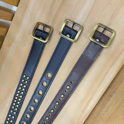 Cintos Finos con Tachas