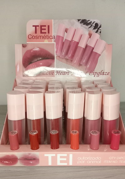 Brillos labial con color Love Heart