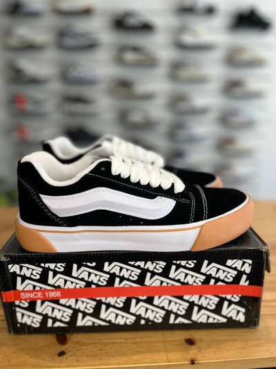 VANS KNU SKOOL CARAMELO