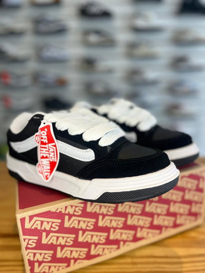 VANS HYLANE