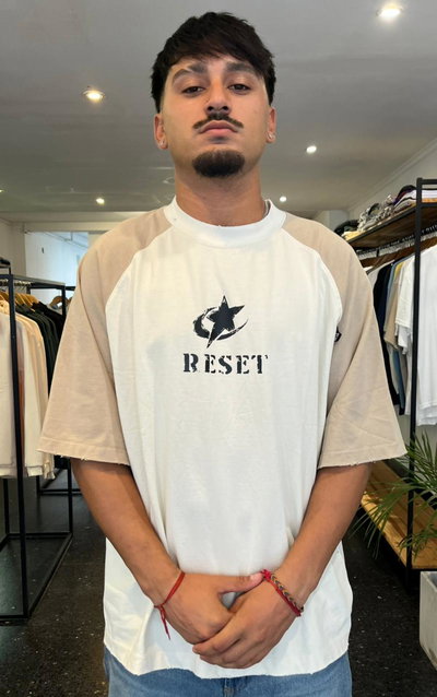 REMERA RESET