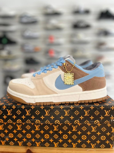 NIKE SB DUNK LOW LOUIS VUITTON CARAMELO - CELESTE