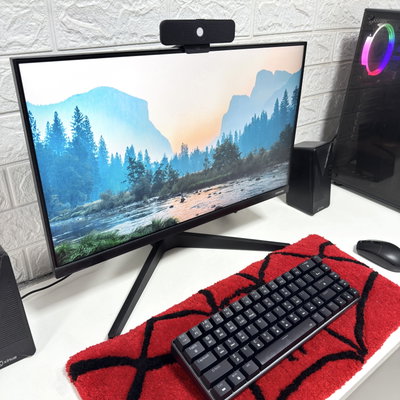 Keyboard Spider-man