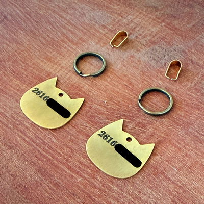 Plaquita ID Gato Dorada