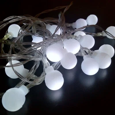 LUZ PELOTITAS LED (A PILA) BLANCO FRÍO (No Incluye Pilas)