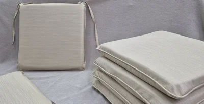 Almohadones de silla beige