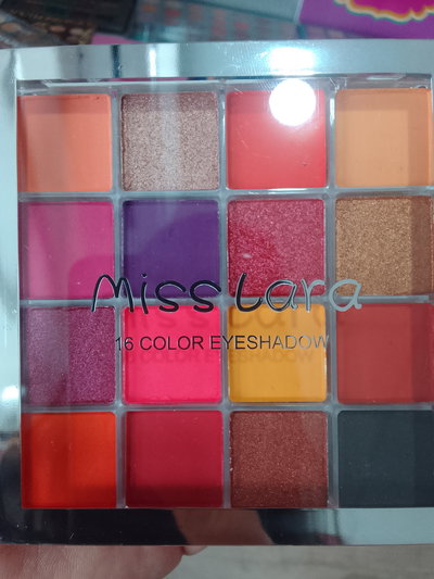 Sombras Miss Lara 16 Tonos