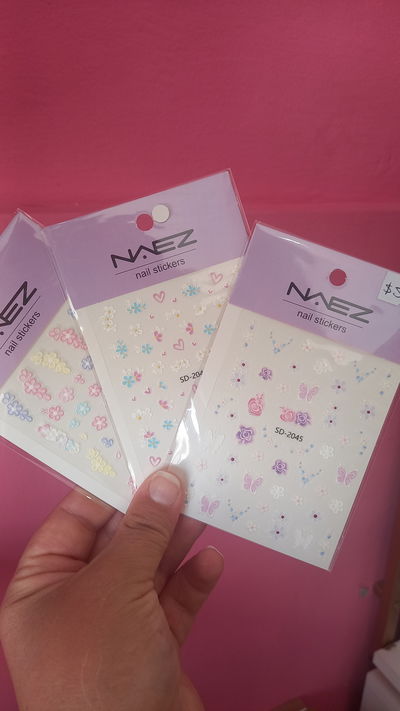 STIKERS NAEZ FLORES