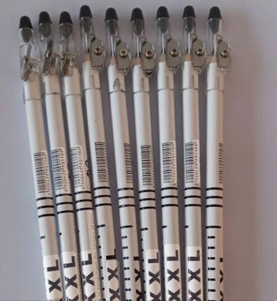 Delineador de ojos xxl