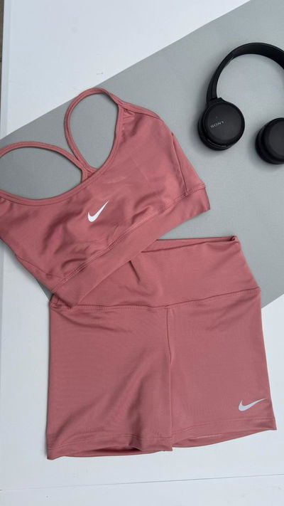 Conjunto Nike