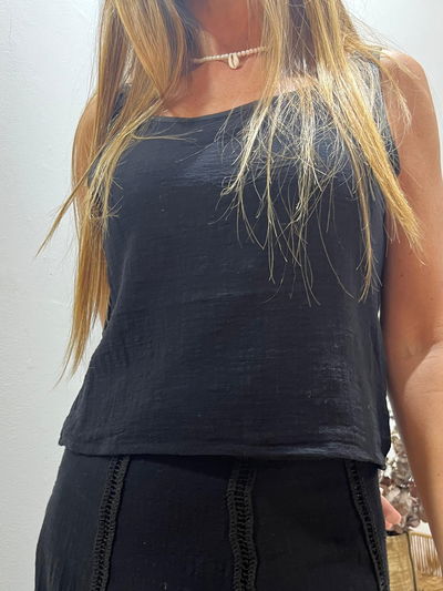 Musculosa Amilia