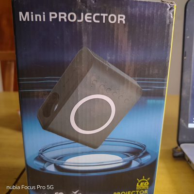 mini proyector