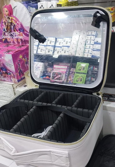 Bolso de maquilla con luz y compartimientos