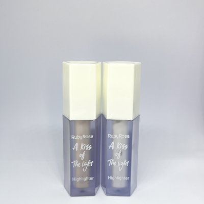 Iluminador líquido - RUBY ROSE
