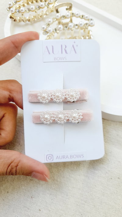 Hebillas rosas perla flor