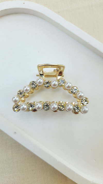 Broche stras y perlas