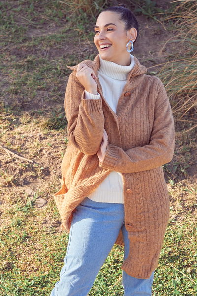 Art.325- Saco Largo con Trenzas y Botones de Hilo Fancy