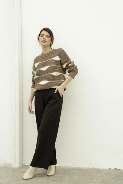 Art.416- Sweater Oversize Grueso con Diseño de Ondas