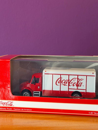 Delivery truck