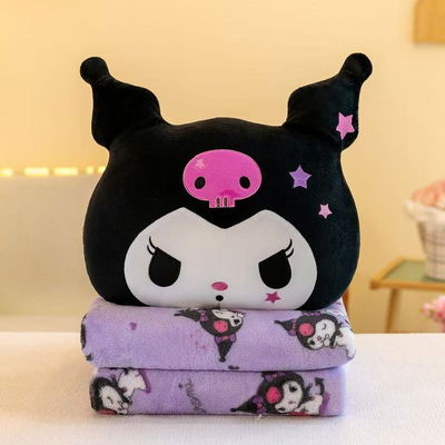 Peluche Sanrio (Hello Kitty) Kuromi con Manta 35Cm