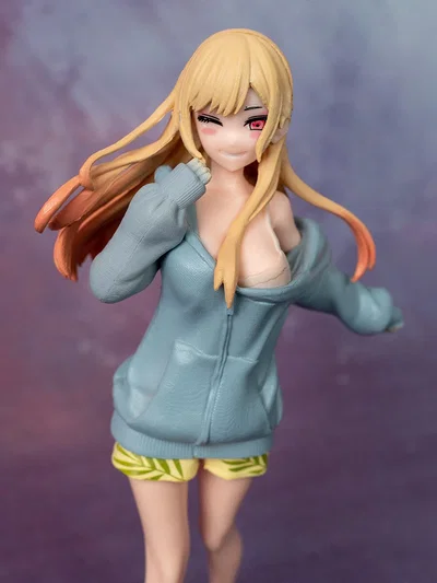 Figura My Dress-Up Darling Marin 18Cm