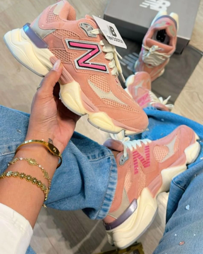 New Balance 9060 Pink