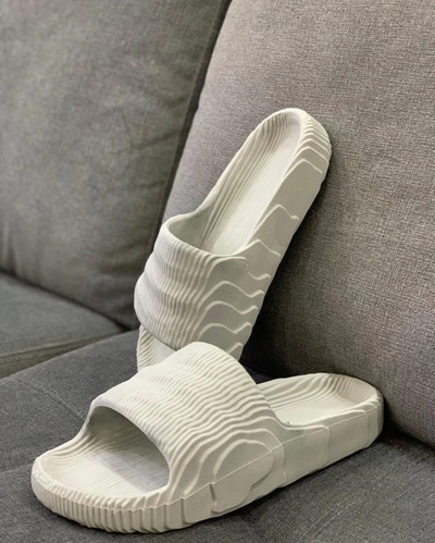 Ojota Adilette, gris