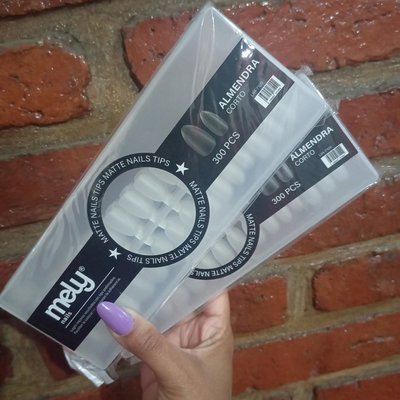 Tips Mely Almendra corto