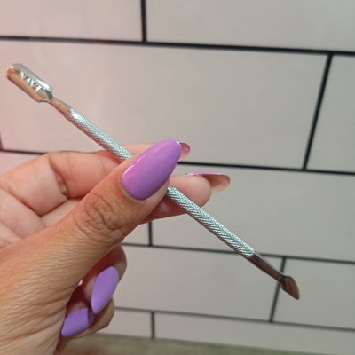 Repujador de cuticula Navi